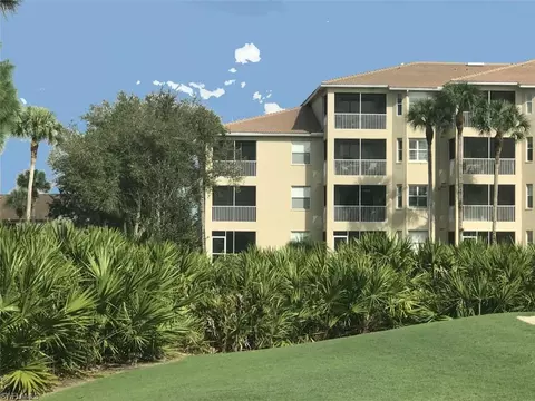 8680 Cedar Hammock Cir #118, Naples, FL 34112
