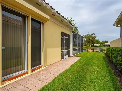 Exterior - 5401 Freeport Ln, Naples, FL 34119 photo 4 of 9