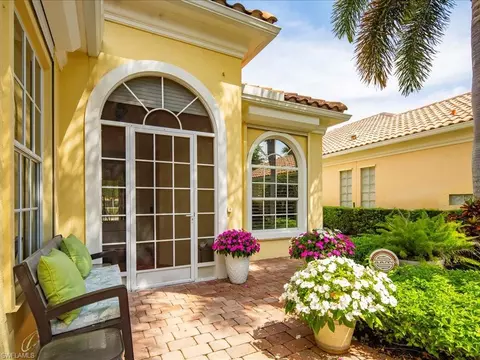 Exterior - 5401 Freeport Ln, Naples, FL 34119 photo 5 of 9