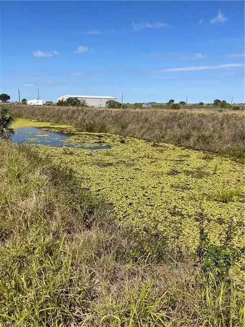 504 E Goodno Rd, Labelle, FL 33935 photo 6