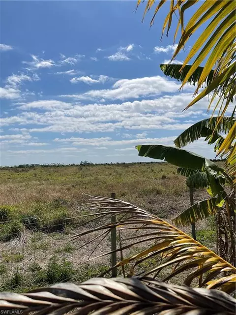 504 E Goodno Rd, Labelle, FL 33935