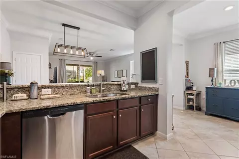 2694 Citrus St, Naples, FL 34120 photo 6