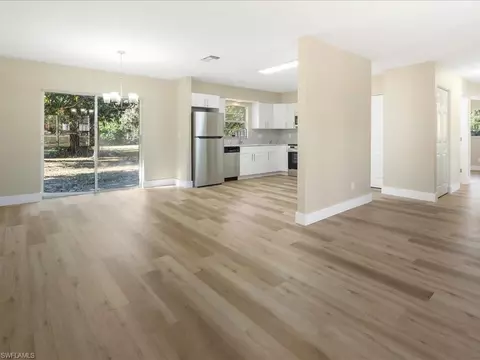 4110 Pine Ridge Rd, Naples, FL 34119 photo 10