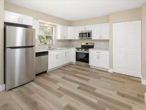 4110 Pine Ridge Rd, Naples, FL 34119 photo 7