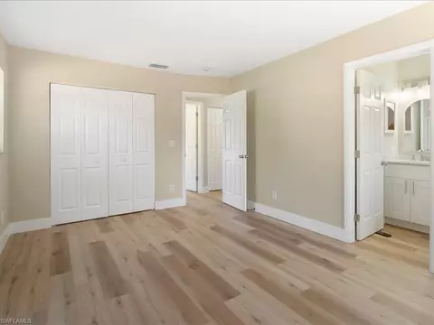 4110 Pine Ridge Rd, Naples, FL 34119 photo 12