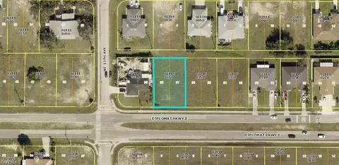 1307 Diplomat Pkwy E, Cape Coral, FL 33909