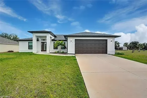 6109 Hutton Ct, Fort Myers, FL 33905