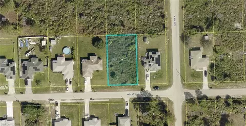 2902 66th St W, Lehigh Acres, FL 33971