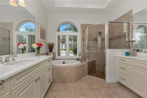 Bath - 339 Saddlebrook Ln SE, Naples, FL 34110 photo 1 of 3