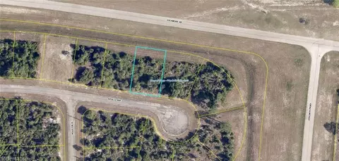 150 Apollo Ave, Labelle, FL 33935