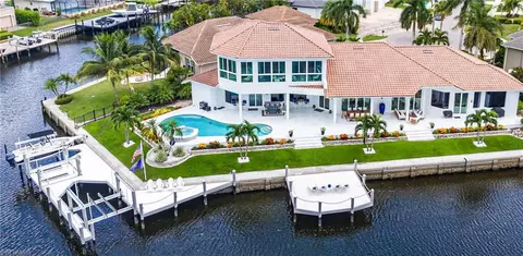 190 Post Ct, Marco Island, FL 34145