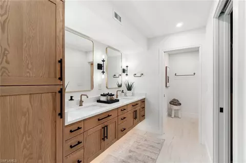 6804 Sand Pointe Cir, Naples, FL 34108 photo 29