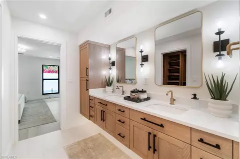 6804 Sand Pointe Cir, Naples, FL 34108 photo 31