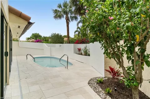 6804 Sand Pointe Cir, Naples, FL 34108 photo 6