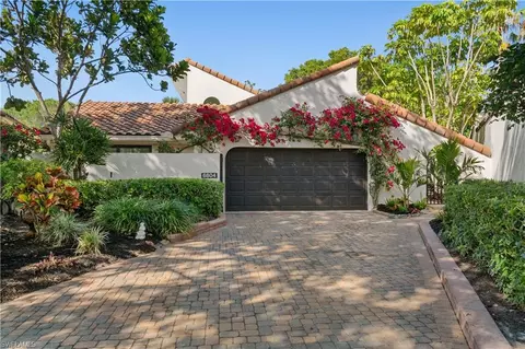 6804 Sand Pointe Cir, Naples, FL 34108