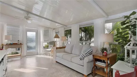 10713 Roseate Spoonbill Cir, Estero, FL 33928