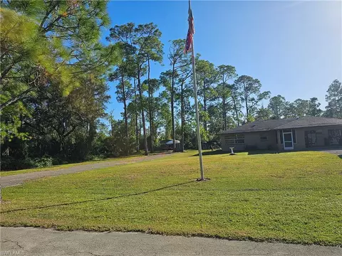 2012 Abbott Ave, Alva, FL 33920 photo 10