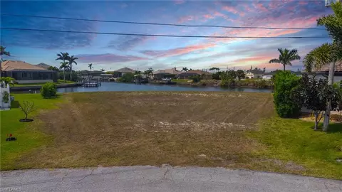 1900 NW 36th Ave, Cape Coral, FL 33993