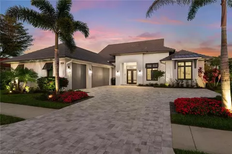 2828 Wild Orchid Ct, Naples, FL 34119