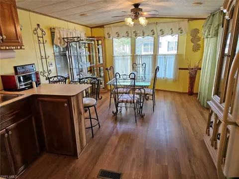 Dining - 4 Onyx Dr #4O, Naples, FL 34114 photo 4 of 5
