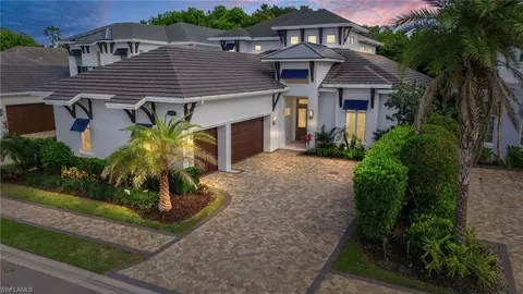6826 Mangrove Ave, Naples, FL 34109
