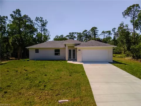 1034 Summa Blvd, Lehigh Acres, FL 33974