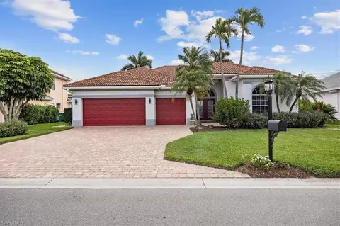 287 Lambton Ln, Naples, FL 34104