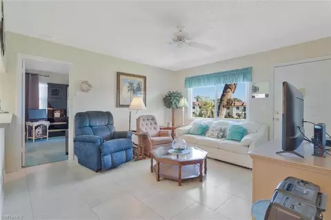 4321 27th Ct SW #203, Naples, FL 34116