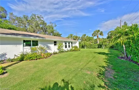30923080 Coco Ave, Naples, FL 34112 photo 2