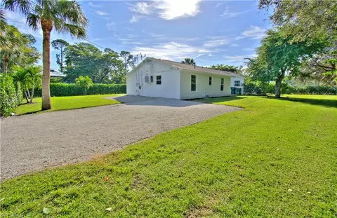 30923080 Coco Ave, Naples, FL 34112 photo 4