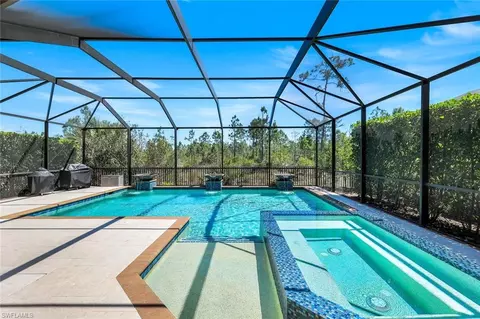 2786 Cinnamon Bay Cir, Naples, FL 34119