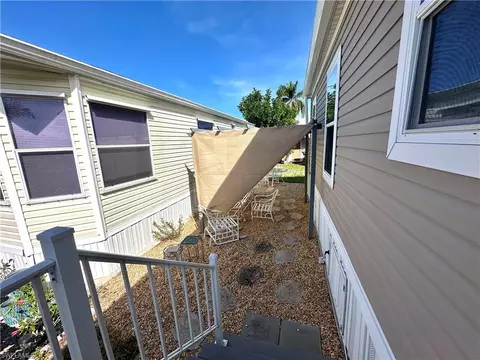 4520 Split Log Ln E, Estero, FL 33928 photo 5