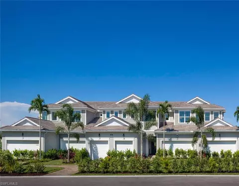4578 Arboretum Cir #102, Naples, FL 34112