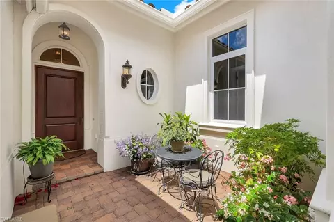 2153 Asti Ct, Naples, FL 34105 photo 7