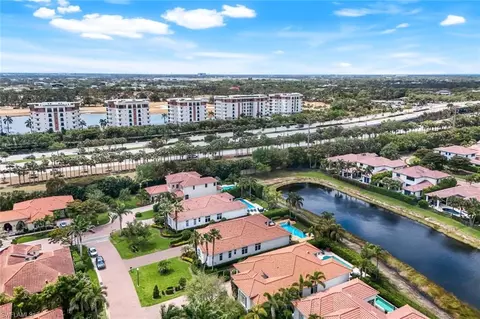 2153 Asti Ct, Naples, FL 34105 photo 36