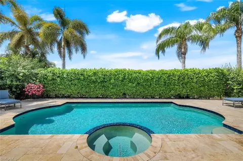 2153 Asti Ct, Naples, FL 34105 photo 3