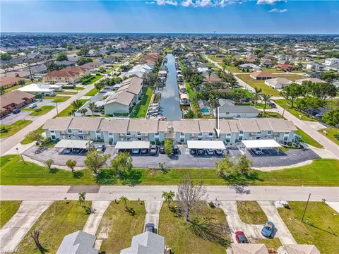 4708 SW 8th Pl #106, Cape Coral, FL 33914