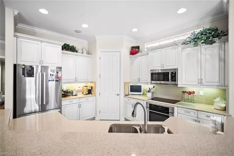 7663 Cottesmore Dr, Naples, FL 34113 photo 19