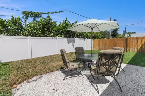 4525 Fluvia Ave, Naples, FL 34103 photo 20