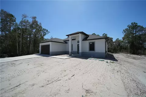 712 Goldwyn Ave S, Lehigh Acres, FL 33974