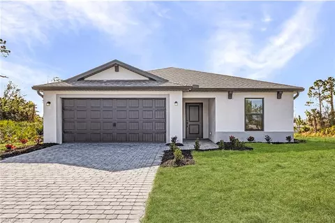 714 Zebu Pl, Fort Myers, FL 33913