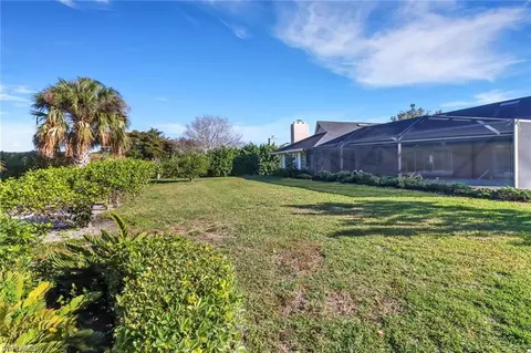 449 Cypress Way E, Naples, FL 34110 photo 13
