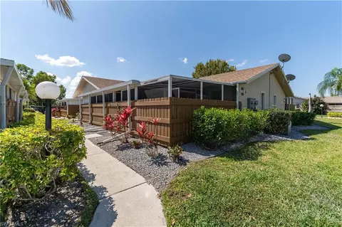 15600 Crystal Lake Dr #101, North Fort Myers, FL 33917