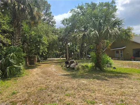 140 S Davis St, Labelle, FL 33935 photo 16