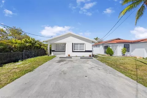 621 5th Ave NW, Hallandale Beach, FL 33009