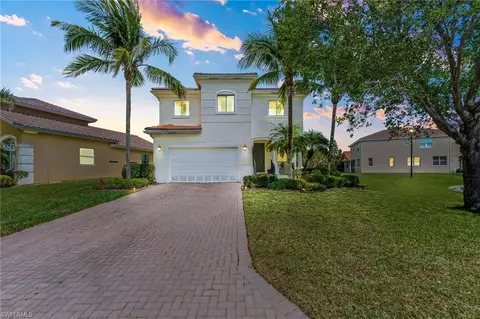 17051 Tremont St, Fort Myers, FL 33908