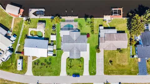 436 Grenier Dr, North Fort Myers, FL 33903