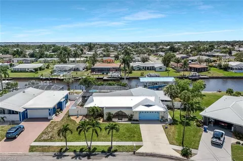 1667 Swan Ter, North Fort Myers, FL 33903