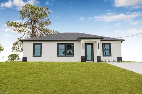 9007 E Crow Cir, Labelle, FL 33935
