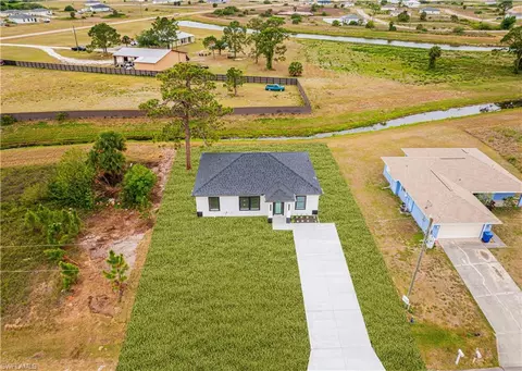 9007 E Crow Cir, Labelle, FL 33935 photo 4